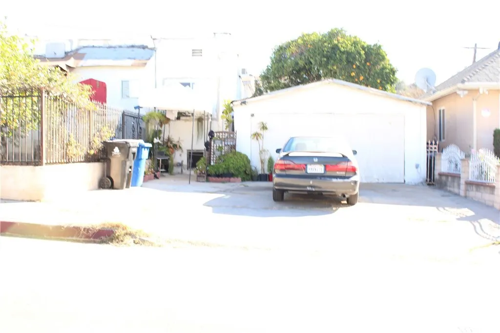 600 S Avenue 60, Los Angeles, California 90042 home-pic-14